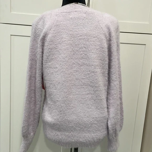 Soft fuzzy 2-piece sweater top - Picture 4 of 6